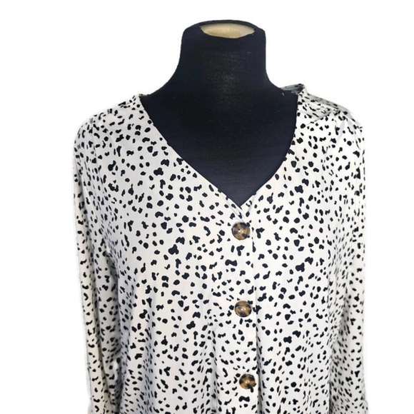 Women's Black and White Dalmation Print Blouse Size L - Picture 1 of 6